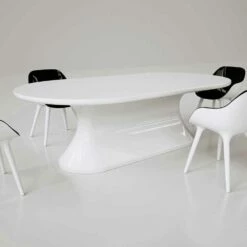 Confortable Modern Design Table Made In Italy