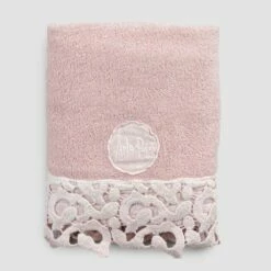 Gastendoek In Terry Katoen Met Poema Kant 2 Stuks En 2 Kleuren - Kasteel 13 Gastendoek In Terry Katoen Met Poema Kant 2 Stuks En 2 Kleuren - Kasteel -Slide Shop asciugamano ospite in spugna cotone con pizzo poema 2 pezzi e 2 colori castle 4