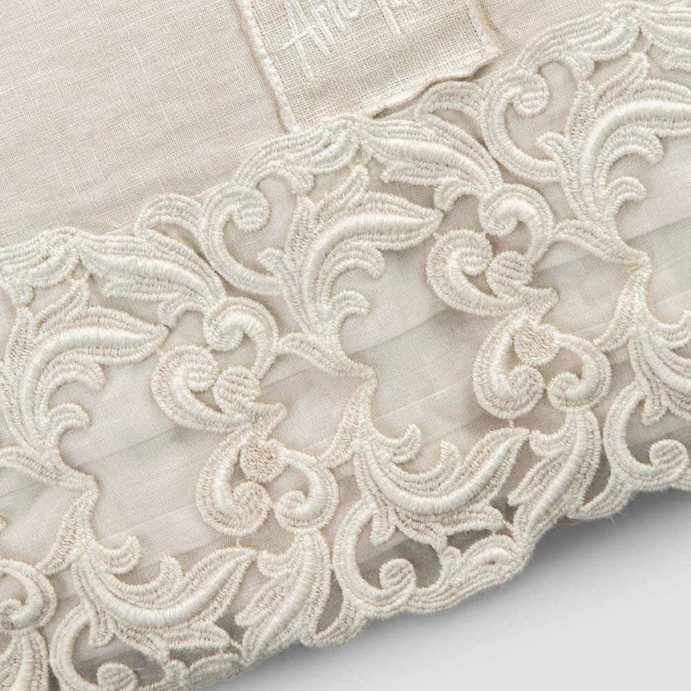 Lakenset Voor Tweepersoonsbed In Licht Linnen En Farnese Kant - Arnesino 4 Lakenset Voor Tweepersoonsbed In Licht Linnen En Farnese Kant - Arnesino - Afbeelding 4