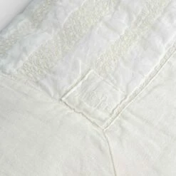 Elegante Tweepersoons Bedsprei Van Linnen Met Bollen En Frame-borduursel - Asolar -Slide Shop copriletto matrimoniale elegante in lino con ricamo sfere e cornice asolar 7