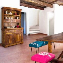 Hoog Dressoir In Klassieke Stijl Met Structuur Van Massief Acaciahout - Umami -Slide Shop credenza alta stile classico con struttura in legno di acacia massello umami 5