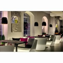 Slide Rap Indoor Polyethyleen Zitbank Gemaakt In Italië -Slide Shop divano polietilene di design slide rap da interno luminoso made italy 1