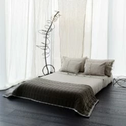 Kussensloop Van Zwaar Linnen Met Decoratie Van Agoya En Biezenknopen - Mediterraan 13 Kussensloop Van Zwaar Linnen Met Decoratie Van Agoya En Biezenknopen - Mediterraan -Slide Shop federa in lino pesante con decoro bottoni in agoya e piping mediterraneo 4