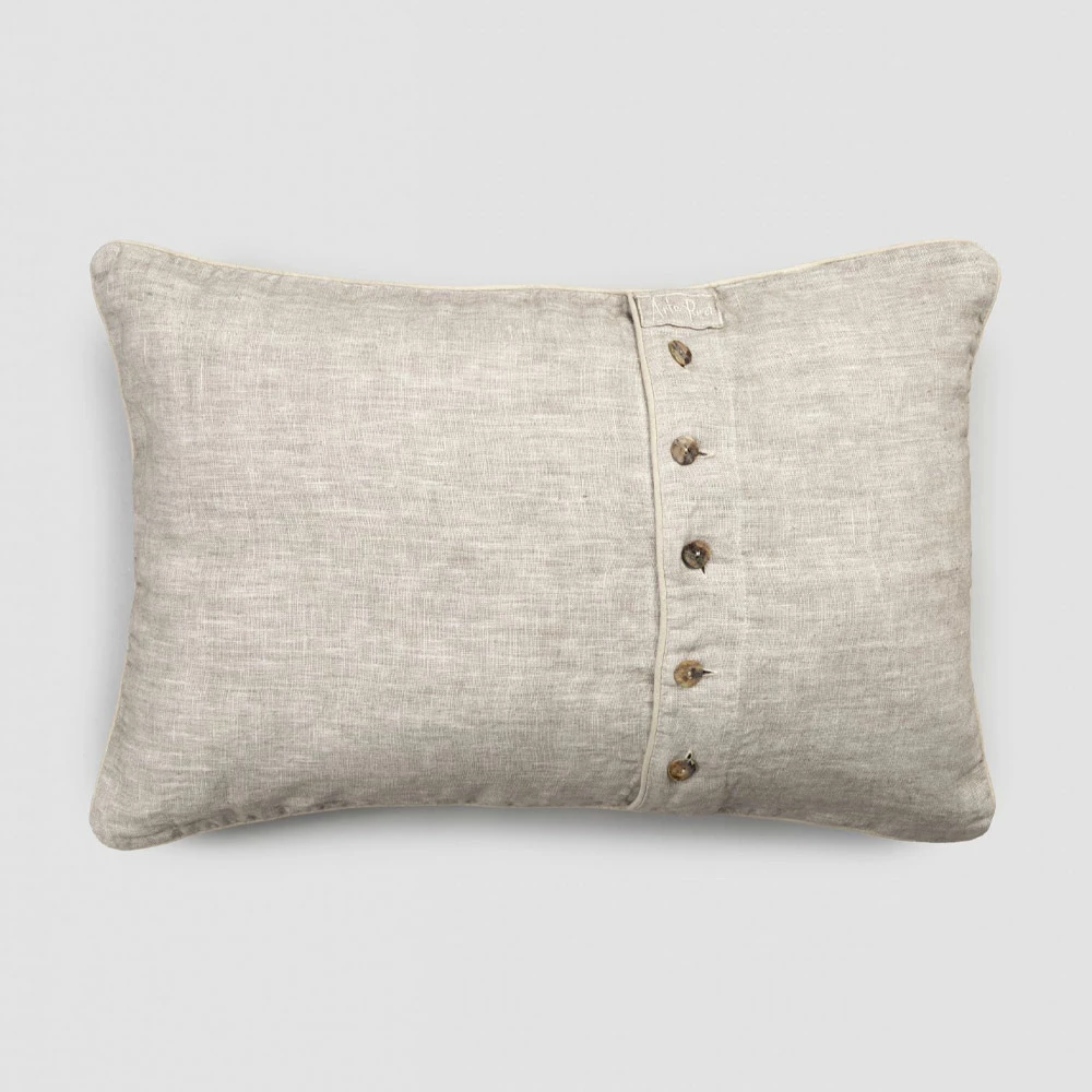 Kussensloop Van Zwaar Linnen Met Decoratie Van Agoya En Biezenknopen - Mediterraan 1 Kussensloop Van Zwaar Linnen Met Decoratie Van Agoya En Biezenknopen - Mediterraan