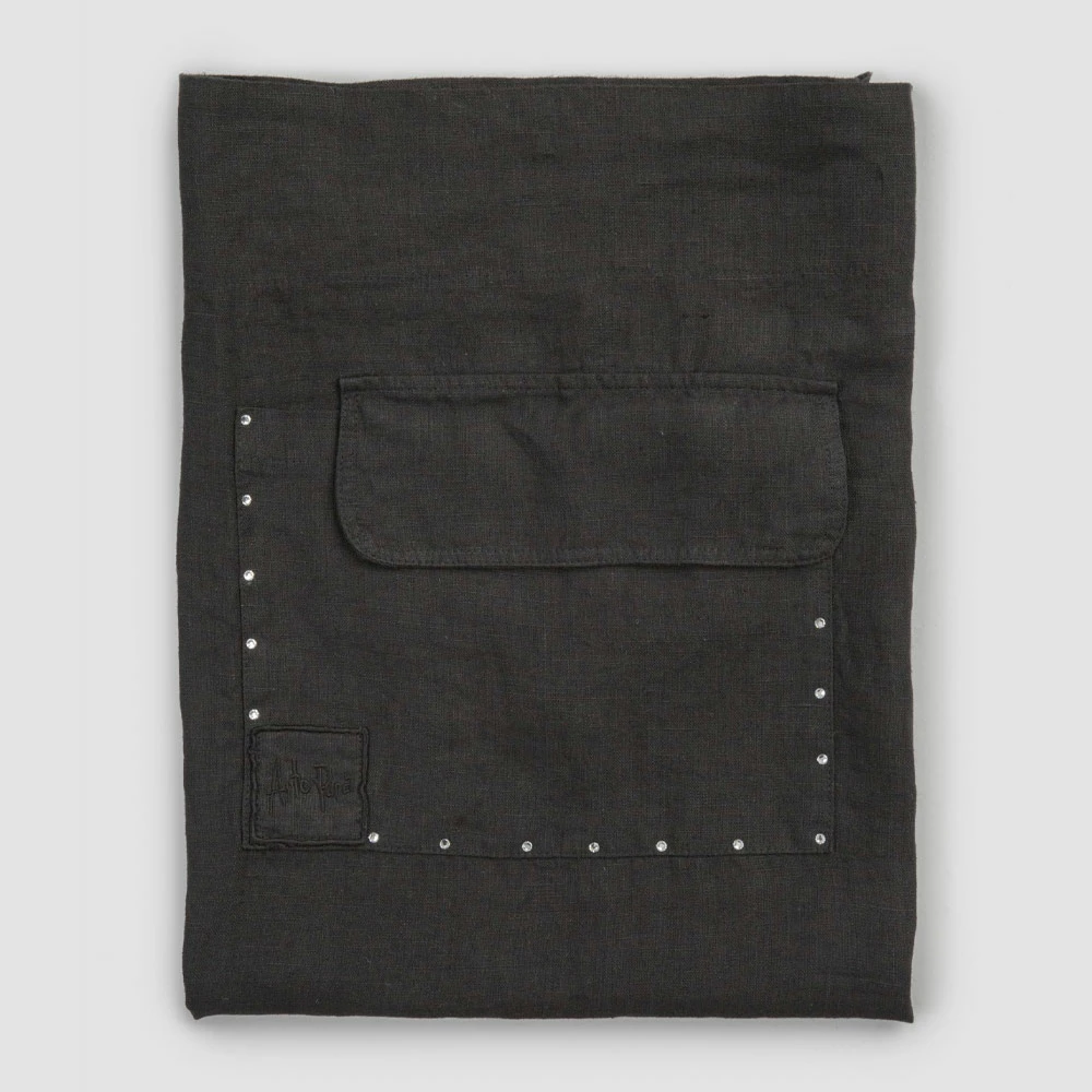 Zwart Linnen Keukenschort Met Kristallen Laag Model Met Zak - Klik 1 Zwart Linnen Keukenschort Met Kristallen Laag Model Met Zak - Klik