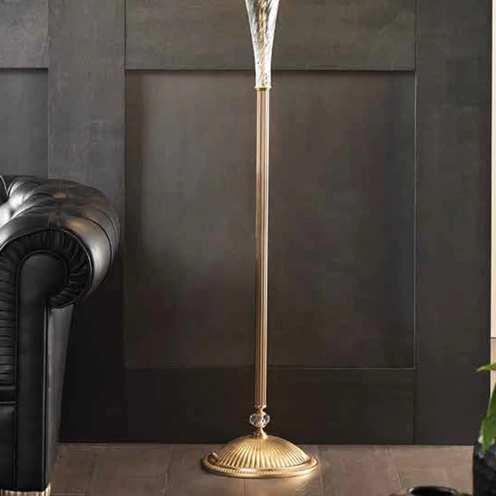 Klassieke Vloerlamp In Handgemaakt Glas En Luxe Lampenkap - Vlaanderen 3 Klassieke Vloerlamp In Handgemaakt Glas En Luxe Lampenkap - Vlaanderen - Afbeelding 3