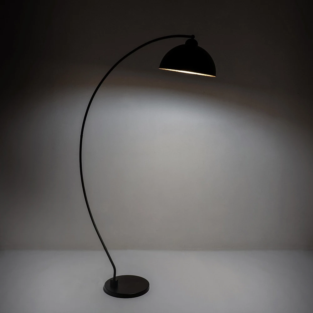 Vloerlamp In Zwart En Goudkleurig Metaal Met Verstelbare Lampenkap - Steave 2 Vloerlamp In Zwart En Goudkleurig Metaal Met Verstelbare Lampenkap - Steave - Afbeelding 2