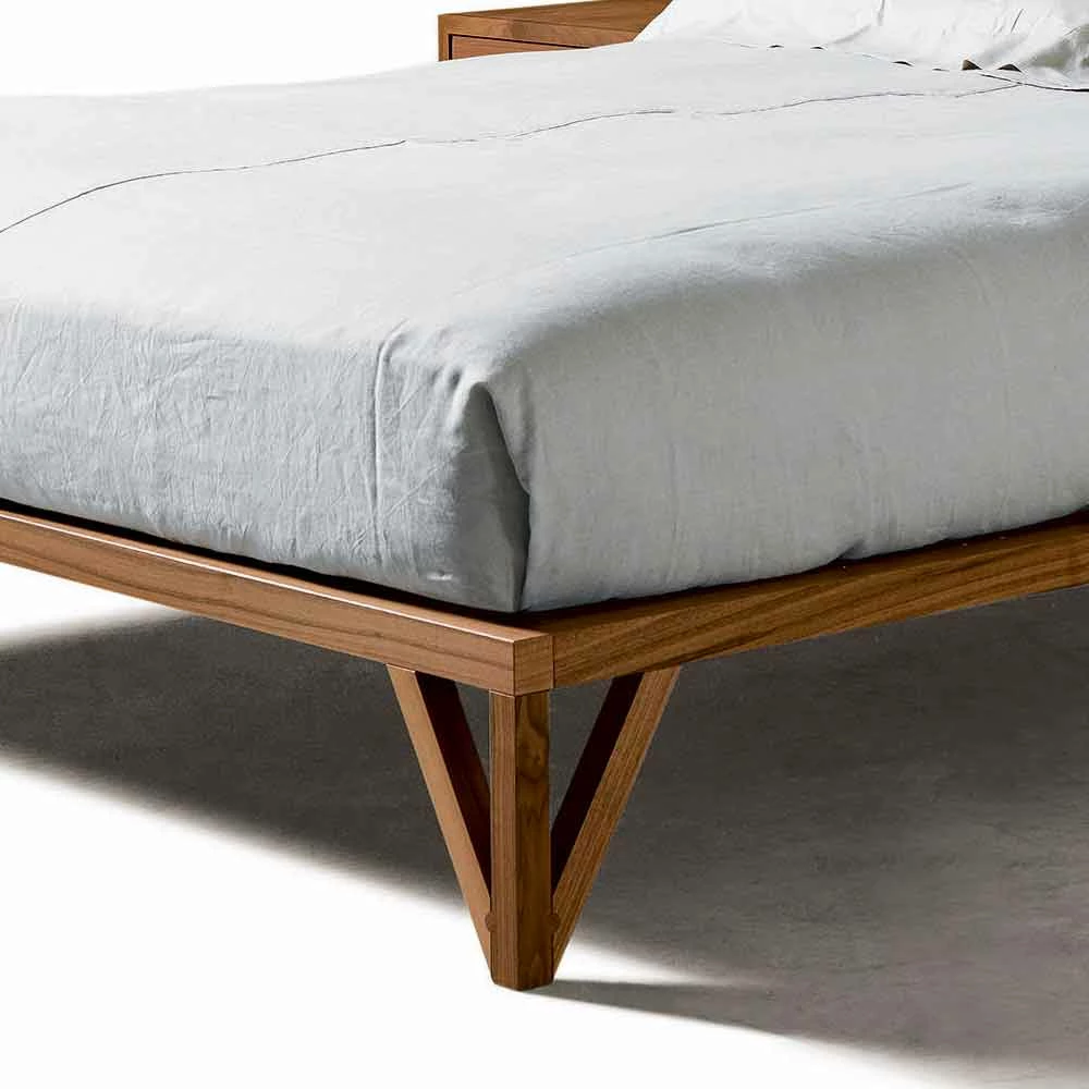 Design Tweepersoonsbed 160x200cm Met Solide Alain-voetnoten Onderstel 2 Design Tweepersoonsbed 160x200cm Met Solide Alain-voetnoten Onderstel - Afbeelding 2