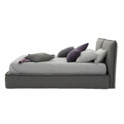 Gestoffeerd Tweepersoonsbed Met Ladekast Van Kunstleer Of Stof - Notre Dame -Slide Shop letto matrimoniale imbottito con cassettone in ecopelle o tessuto notre dame 9