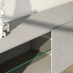 Dressoir In Lichtgrijs Mdf Met Glazen Voetjes Made In Italy - Germena -Slide Shop madia in mdf grigio chiaro con piedini in vetro made in italy germena 4