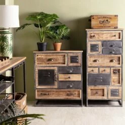 Industrieel Design Ladekast In Staal En Mangohout 6 Lades - Melany 9 Industrieel Design Ladekast In Staal En Mangohout 6 Lades - Melany -Slide Shop mobile cassettiera industriale acciaio e legno di mango 6 cassetti melany 4