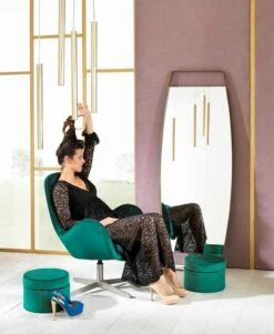 Gewatteerde Draaibare Lounge Fauteuil In Fluweel - Gajarda Met Modern Design 27 Gewatteerde Draaibare Lounge Fauteuil In Fluweel - Gajarda Met Modern Design -Slide Shop poltrona da salotto imbottita girevole di design moderno in velluto gajarda 13