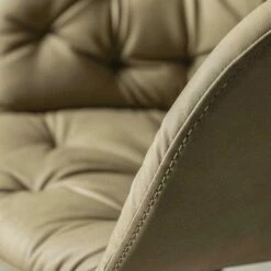 Moderne Design Fauteuil, Met Capitonnè - Enea 25 Moderne Design Fauteuil, Met Capitonnè - Enea -Slide Shop poltrona di design moderno con lavorazione capitonne enea 2