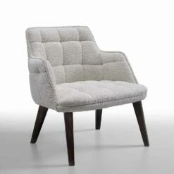 Design Fauteuil Bekleed Met Stof Met Houten Poten Made In Italy - Clera