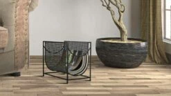 Modern Design Ijzeren Vloer Tijdschriftenrek - Leiser -Slide Shop portariviste da terra di design moderno in ferro leiser 4