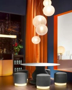 Buitenpoef In Polyethyleen En Leer Of Stof - Mara Slide -Slide Shop pouf da esterno in polietilene e tessuto o pelle mara slide 10