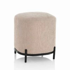 Moderne Vierkante Poef Gestoffeerd En Bedekt Met Poederroze Stof - Pocus