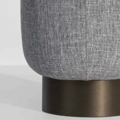 Poef Bedekt Met Stof Met Metalen Voet Made In Italy - Bonaldo Belt -Slide Shop pouf rivestito in tessuto con base in metallo made in italy bonaldo belt 6