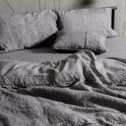 Linnen Dekbedovertrek In Containerzak Met Synergy-kant En Knopen - Energis 13 Linnen Dekbedovertrek In Containerzak Met Synergy-kant En Knopen - Energis -Slide Shop sacco contenitore copripiumone in lino con pizzo sinergia e bottoni energis 5