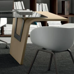 Bureau Met Glazen Blad Andrea Stramigioli - Vlinder -Slide Shop scrivania con piano in vetro andrea stramigioli frafalla 2