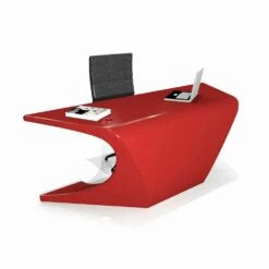 Modern Bureau Geproduceerd In Italië, Cerami