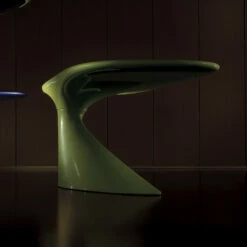 Karim Rashid Bureau In Hars - Smania 17 Karim Rashid Bureau In Hars - Smania -Slide Shop scrivania di karim rashid in resina smania 8