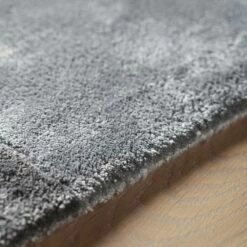 Design Tapijt In Katoen En Viscose Voor Woonkamer - Planetario -Slide Shop tappeto bordato in cotone e viscosa colorato di design da soggiorno planetario 4