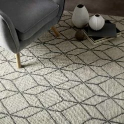 Modern Handgeweven Tapijt Met Geometrisch Ontwerp In Wol Voor De Woonkamer - Geome -Slide Shop tappeto moderno tessuto a mano con design geometrico in lana da salotto geome 4