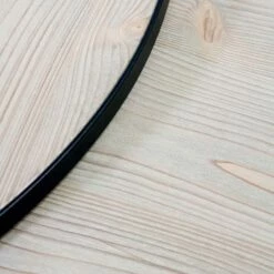 Moderne Woonkamer Ronde Tafels In Massief Hout Van Dennen En Metaal - Mirella -Slide Shop tavoli rotondi da salotto moderni in legno massello di abete e metallo mirella 2