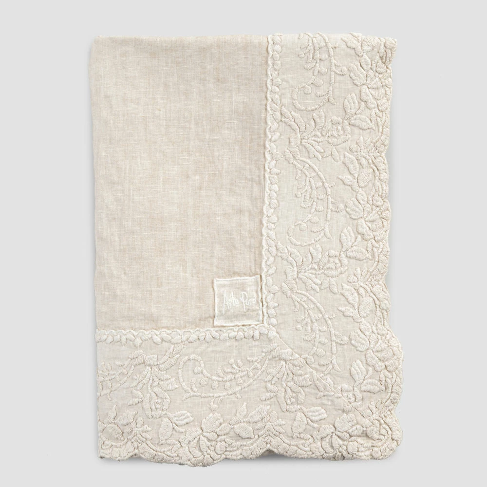Beige Linnen Vierkant Tafelkleed Met Handgemaakte Luxe Bloemblaadjes Borduurwerk - Vippel 2 Beige Linnen Vierkant Tafelkleed Met Handgemaakte Luxe Bloemblaadjes Borduurwerk - Vippel - Afbeelding 2
