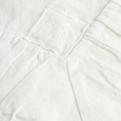 Vierkant Tafelkleed In Wit Linnen, Frame En Randvouw Met Reliëf - Mippel 8 Vierkant Tafelkleed In Wit Linnen, Frame En Randvouw Met Reliëf - Mippel -Slide Shop tovaglia quadrata in lino bianco cornice e goffrature bordo piega mippel 2