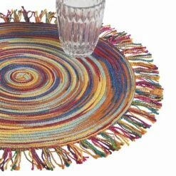 Amerikaanse Ronde Gekleurde Polyester Placemats Met Franjes 12 Stuks - Aries -Slide Shop tovagliette americane tonde poliestere colorato con frange 12 pz ariest 4