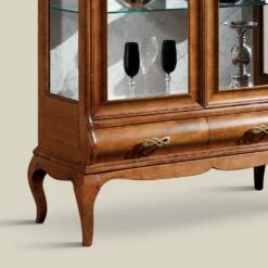 Luxe Woonkamervitrine In Klassiek Notenhout Gemaakt In Italië - Hastings -Slide Shop vetrina soggiorno di lusso in legno noce classica made in italy hastings 5